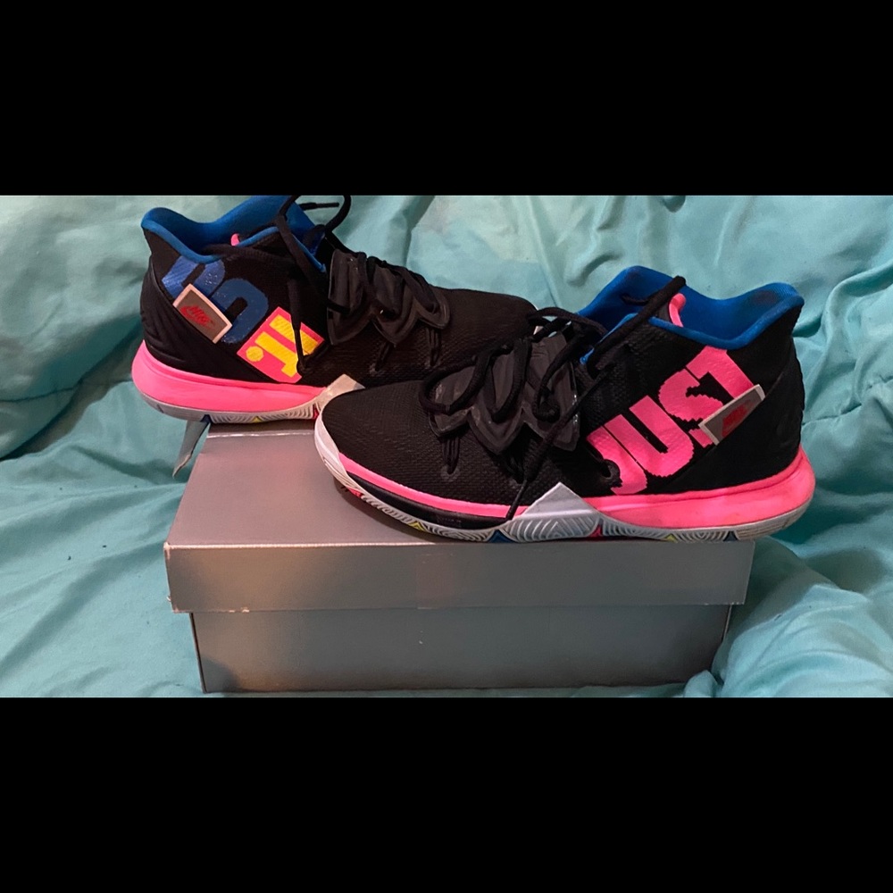 Kyrie 5